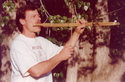 Wayland plays Reeded MouthBow